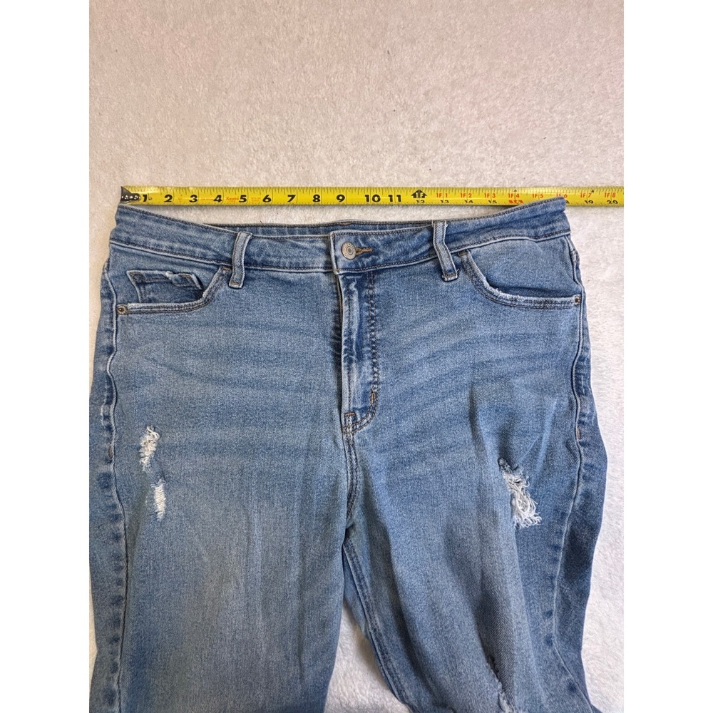 Old Navy Rockstar Super Skinny High Rise Distressed Jeans Medium Wash Size 16 - Picture 4 of 5